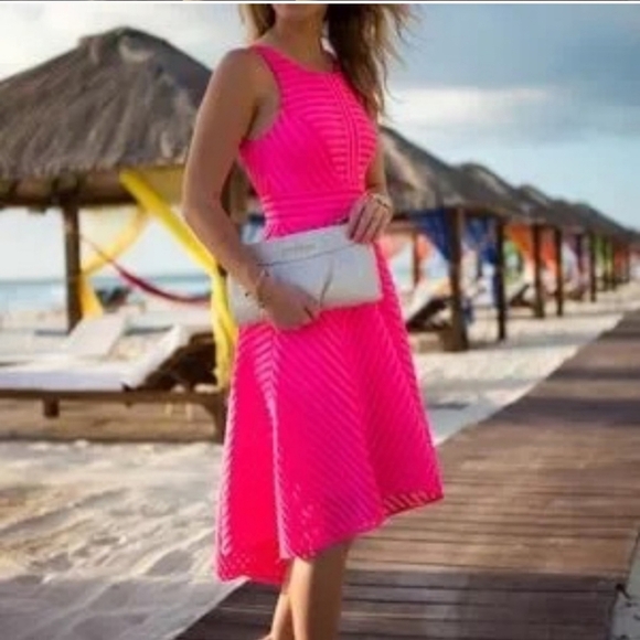 Lilly Pulitzer Tilly Crochet High Low Midi Dress In Pink Size X-Small NWT - Picture 2 of 10